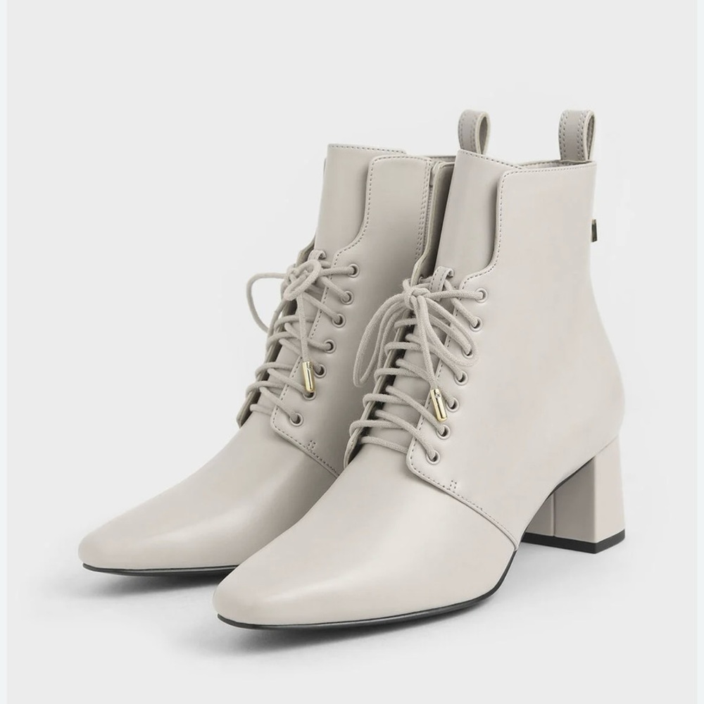 Light Grey Lace-up Heeled Ankle Boots 37/6.5